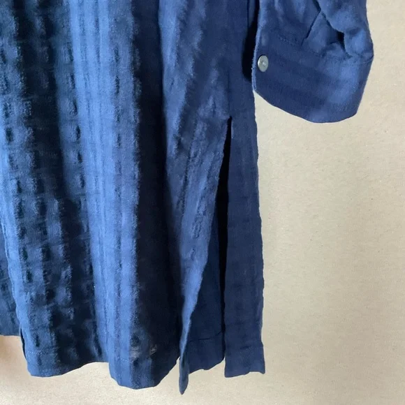 J. Jill Navy Button-Down Shirt. Size 2X - Picture 3 of 9